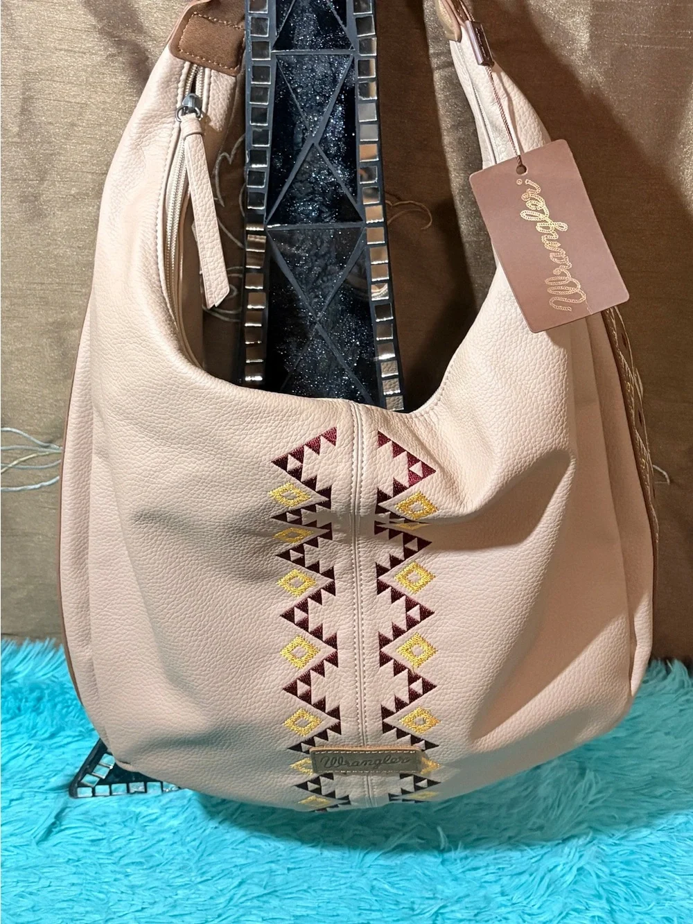 Wrangler By Montana West Aztec Embroidered Large Hobo Bag PU +Leather NWT
